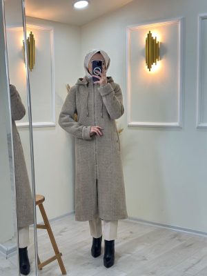 Angora Fermuarlı Kaban